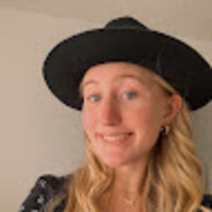 Meet your Posher, Tessi